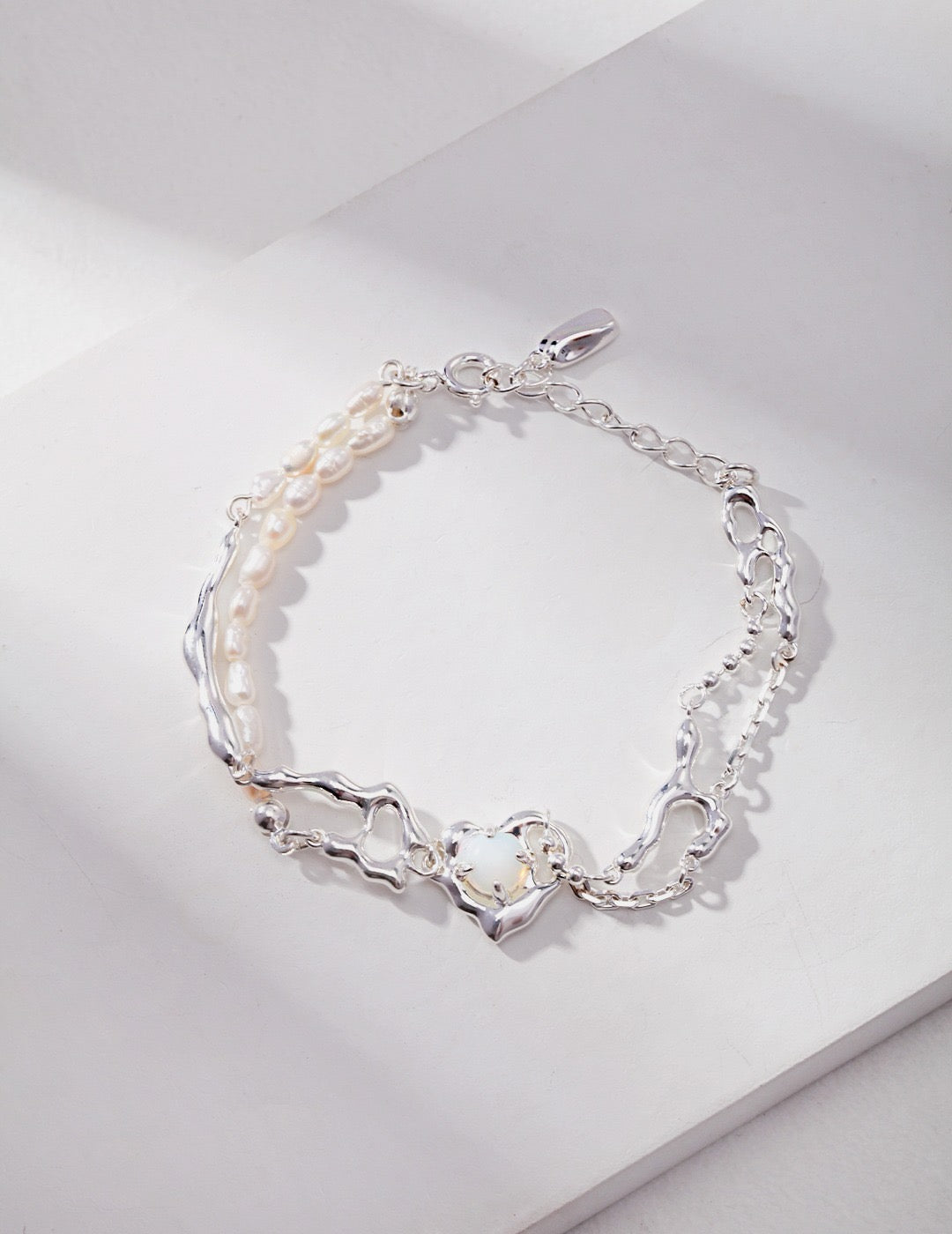 Opaline Pearl Bracelet