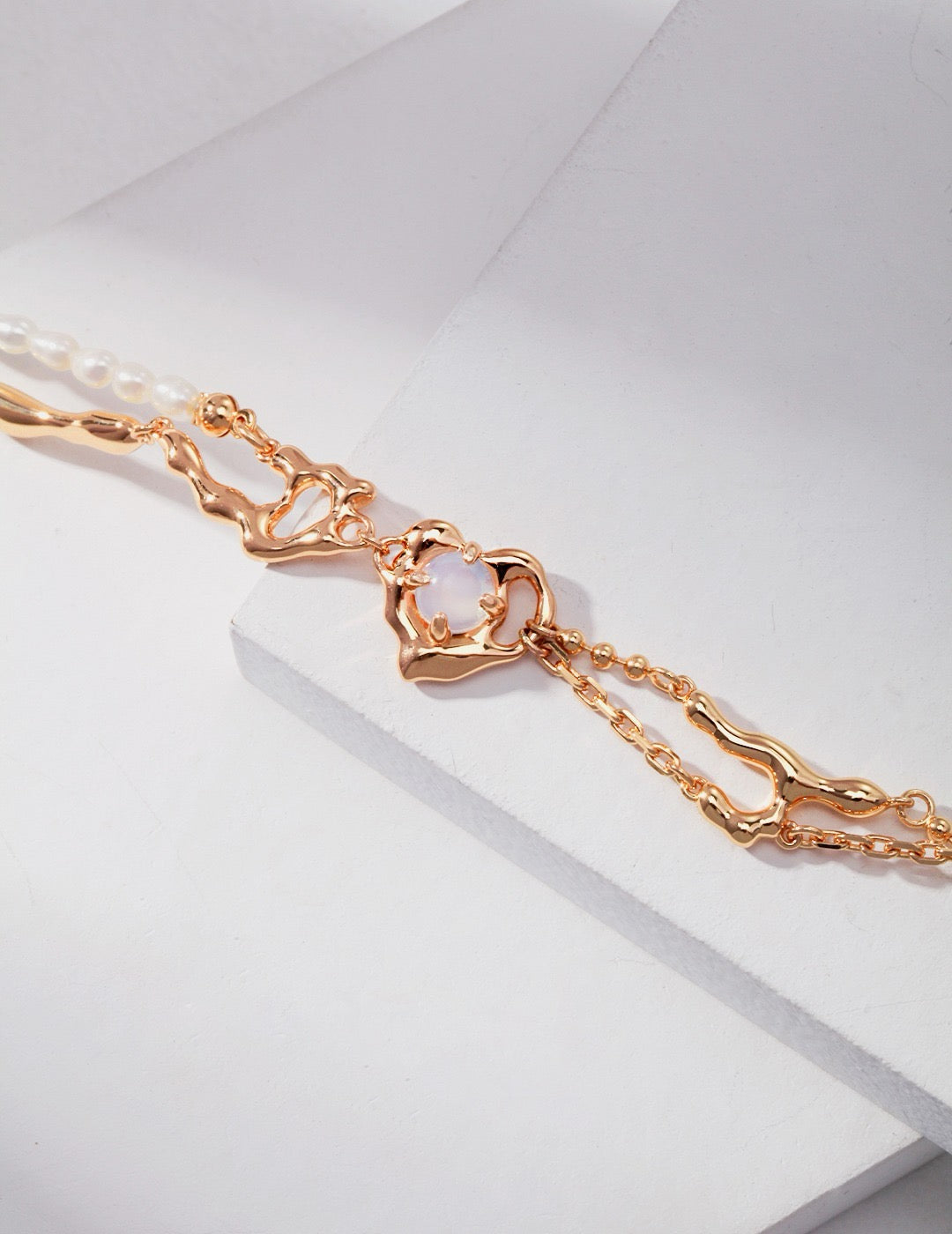 Opaline Pearl Bracelet