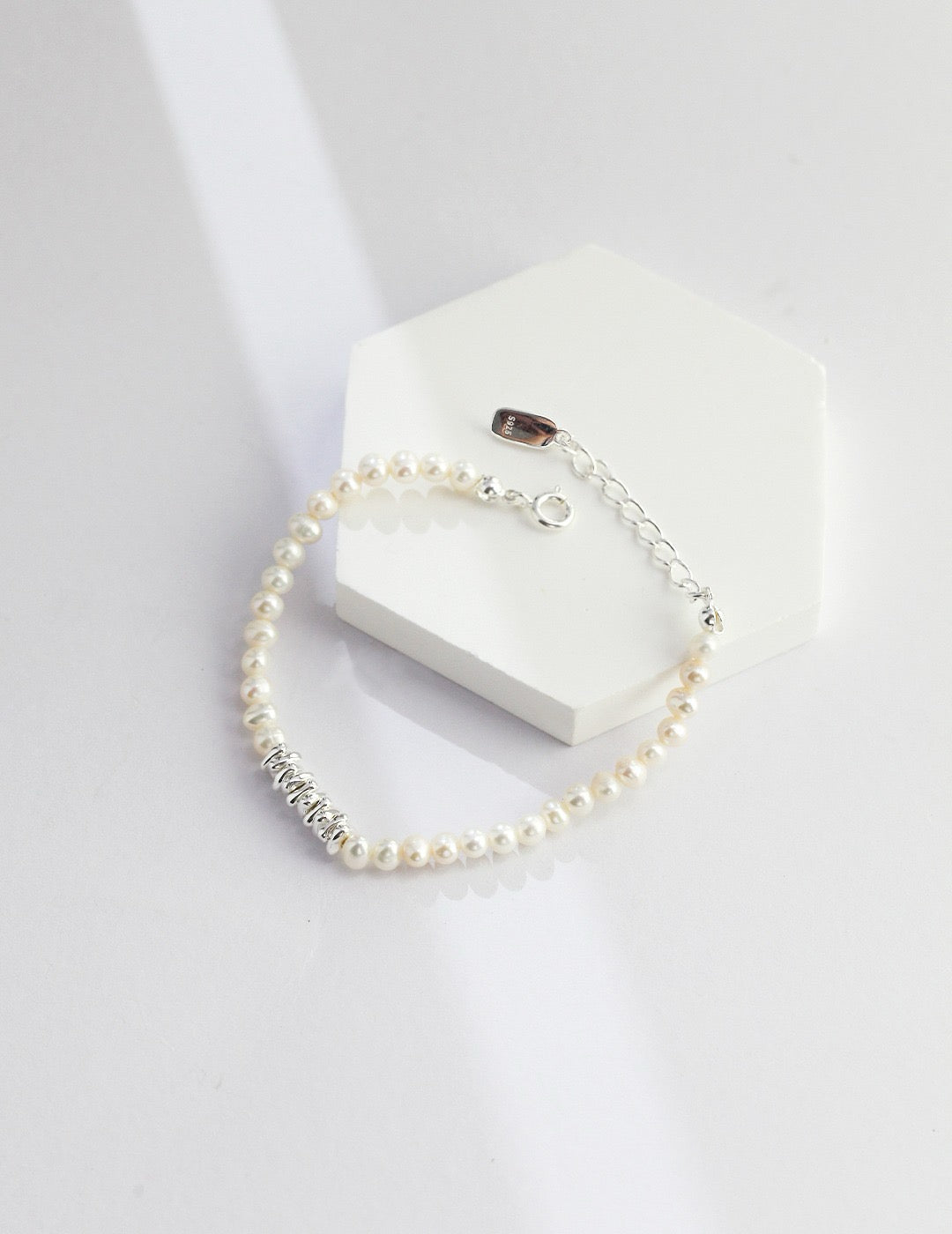 Pearl Flake bracelet