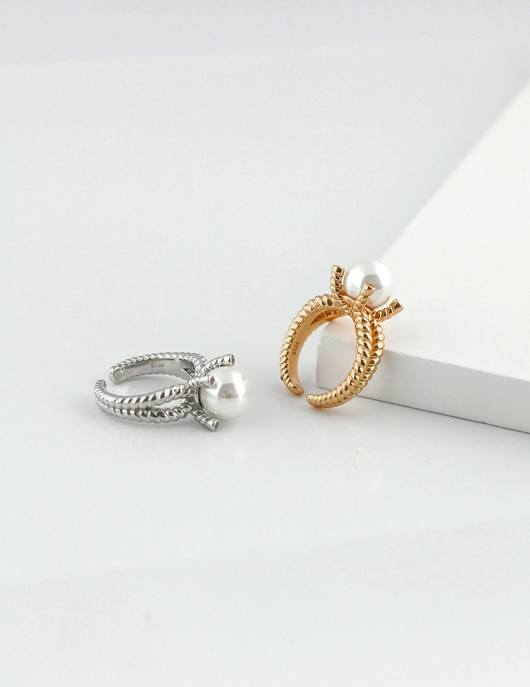 High-born & Elegant Pearl Ring